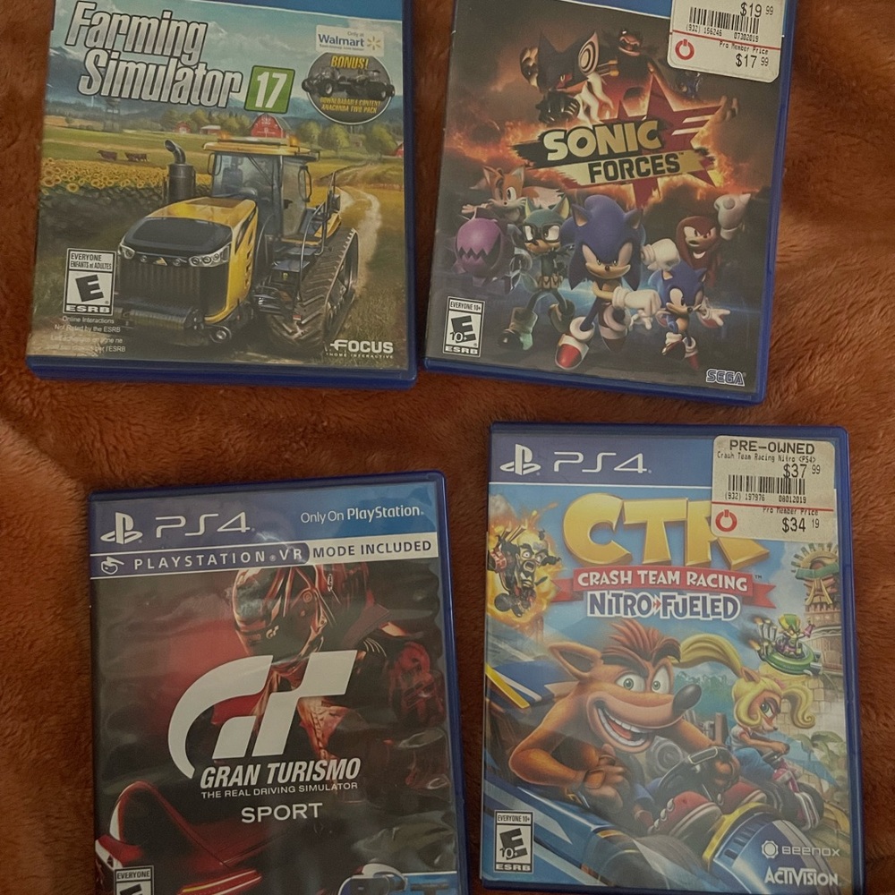 PS4 game bundle